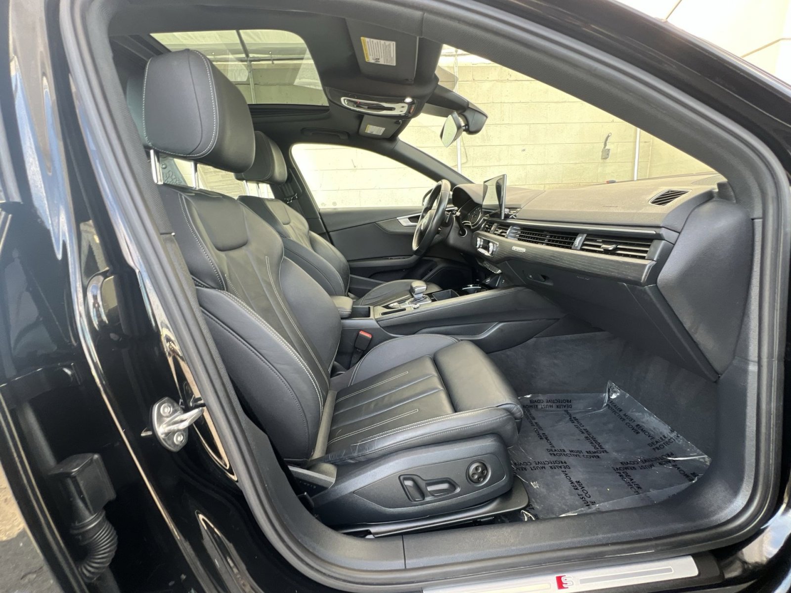 Used 2020 Audi A4 2.0T Premium w/ Convenience Package image 35