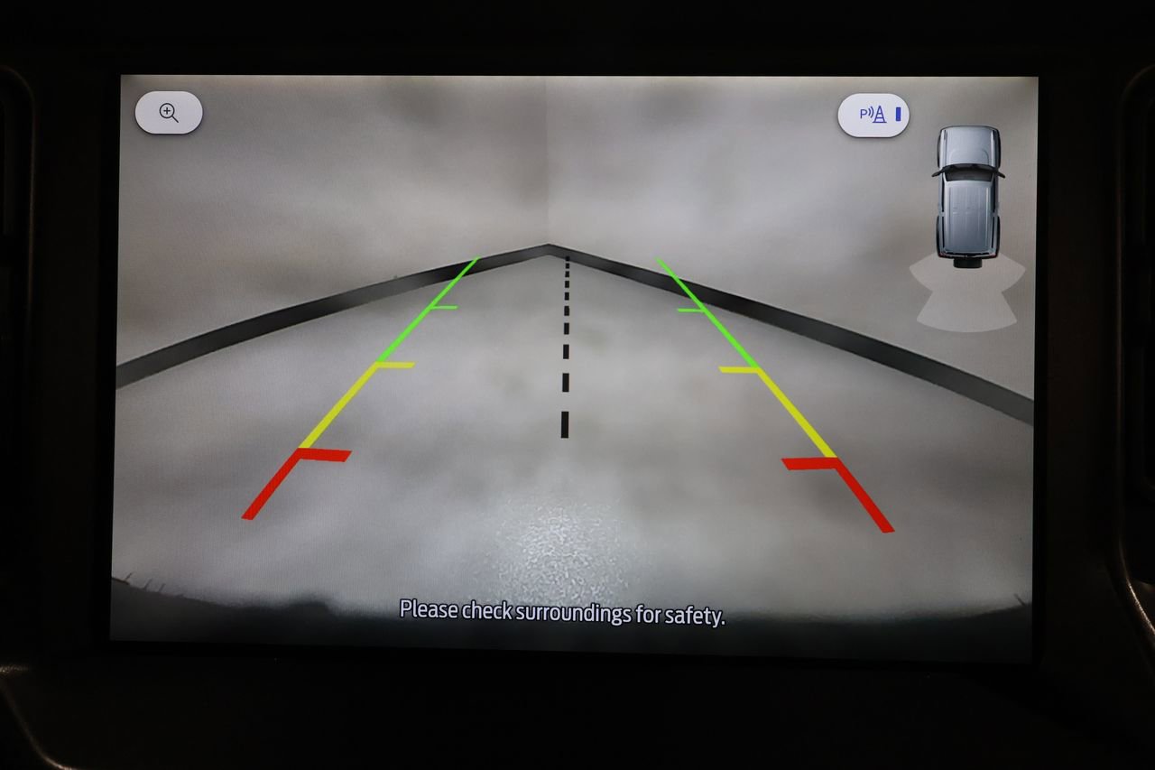 Used 2025 Ford Bronco Big Bend image 14