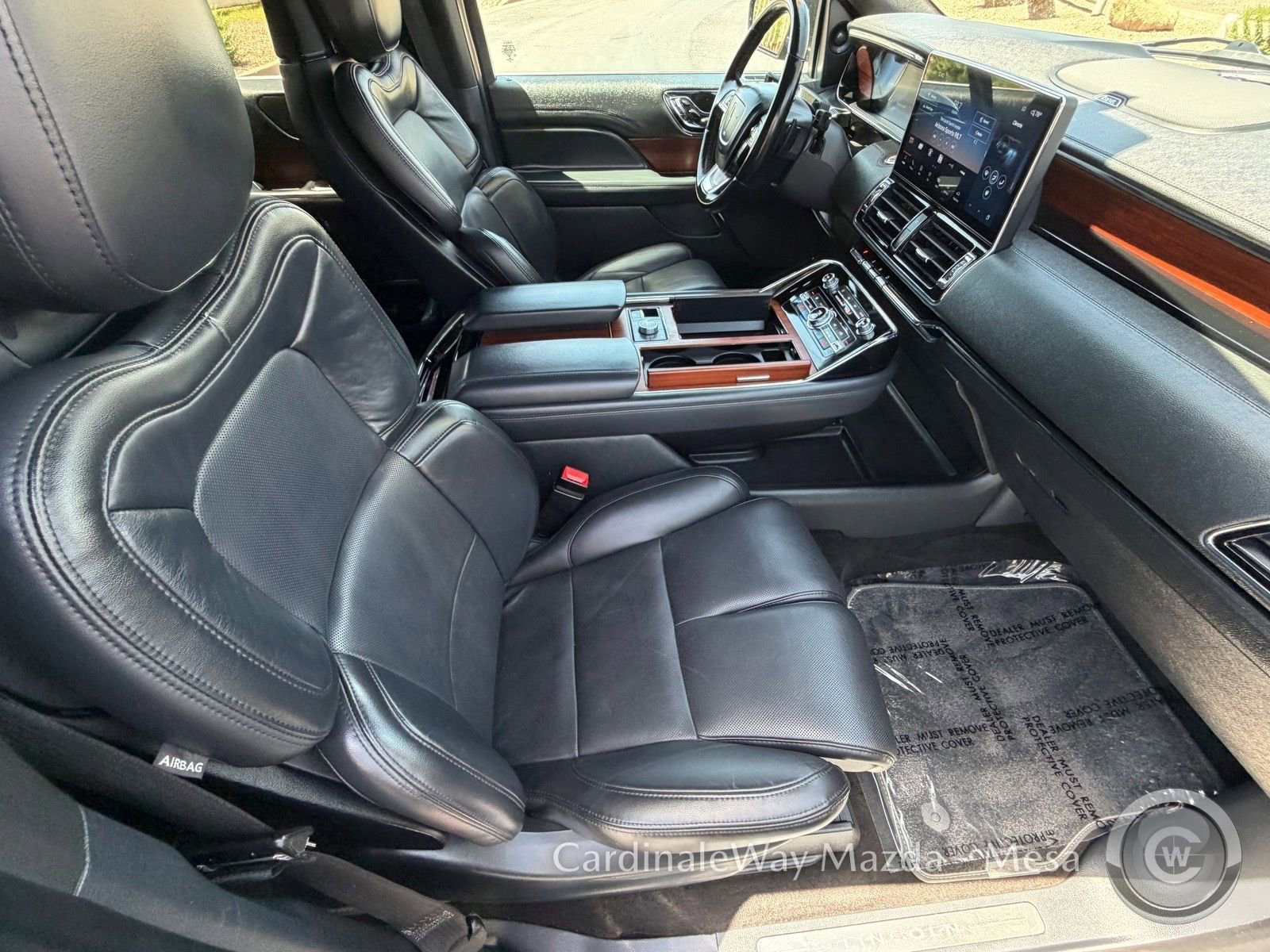 Used 2023 Lincoln Navigator Reserve AWD/4WD image 12