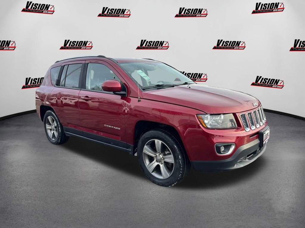 Used 2017 Jeep Compass High Altitude image 3