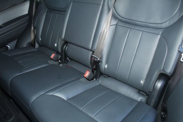 Used 2025 Land Rover Range Rover Sport Dynamic SE image 23