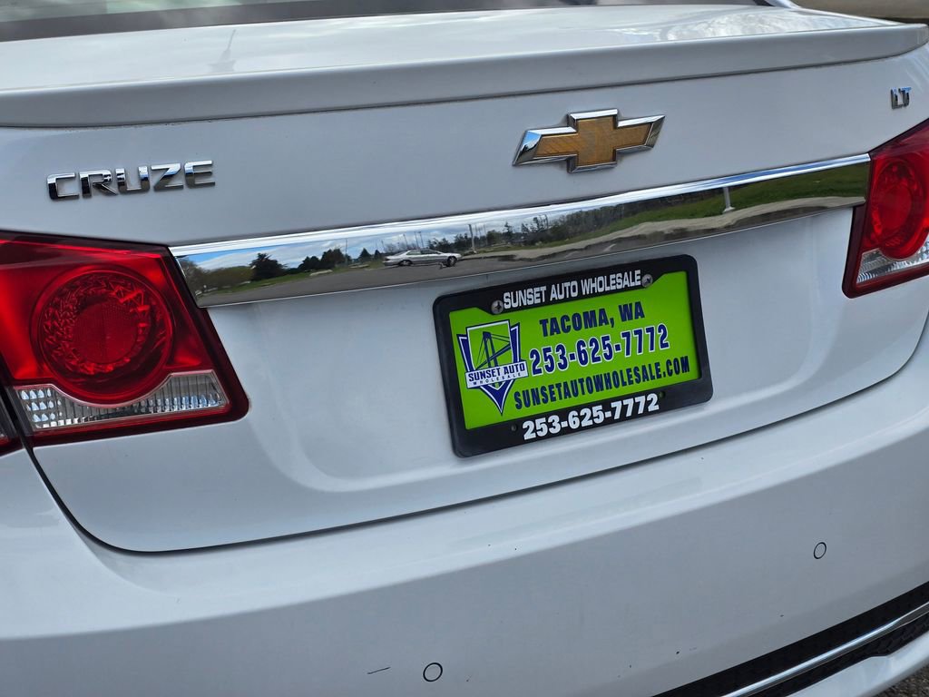 Used 2012 Chevrolet Cruze LT w/ RS Package image 18