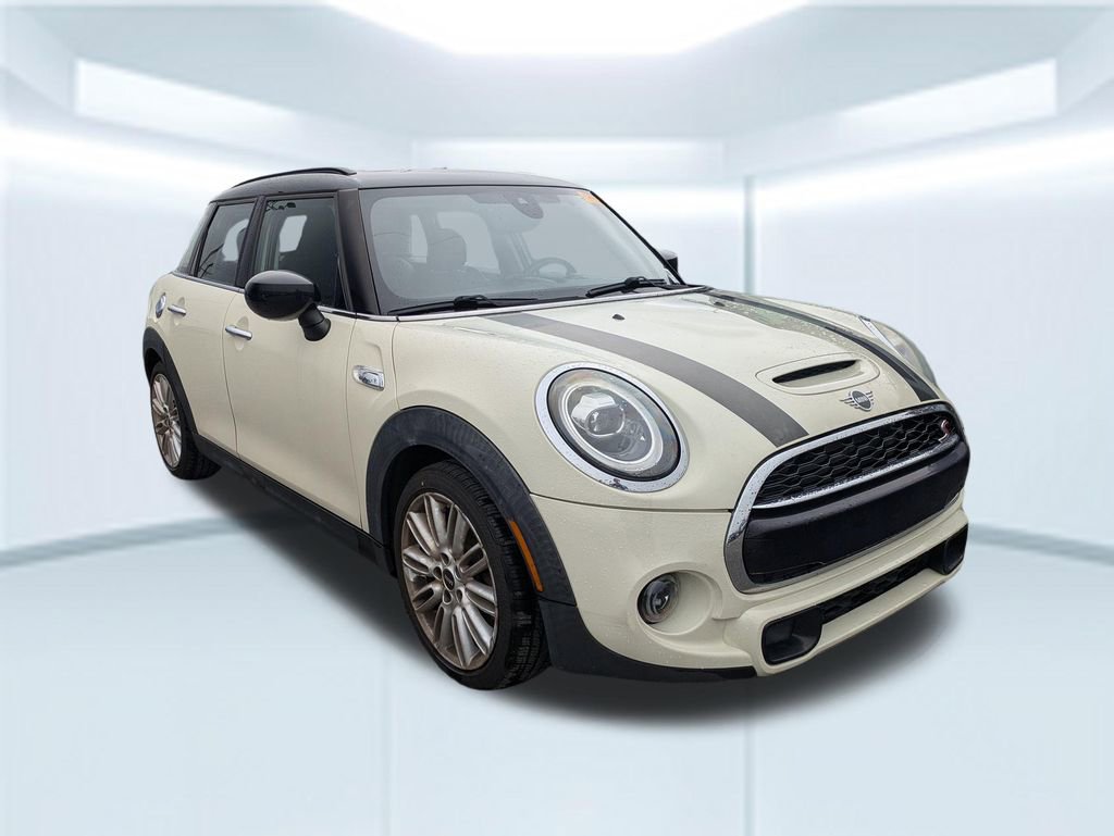 Used 2020 MINI Cooper S image 3