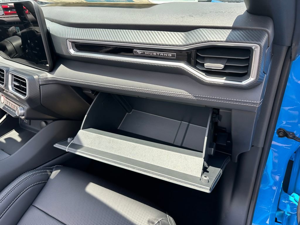 New 2025 Ford Mustang Premium image 36