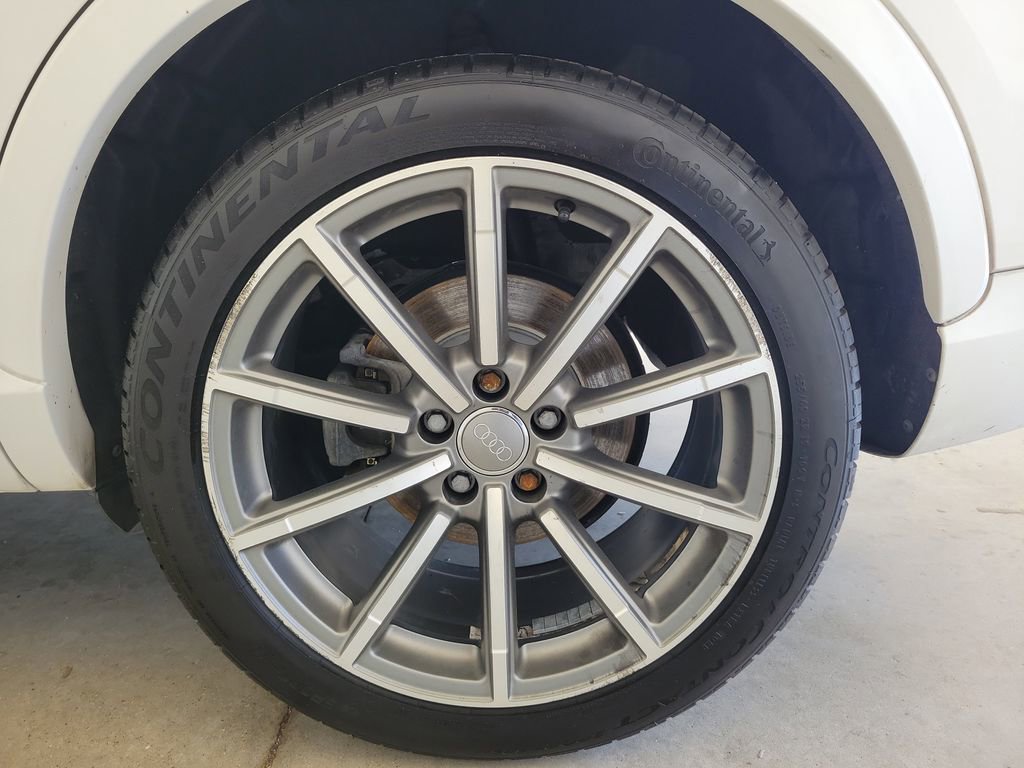 Used 2018 Audi Q3 2.0T Premium Plus w/ Premium Plus Package image 13