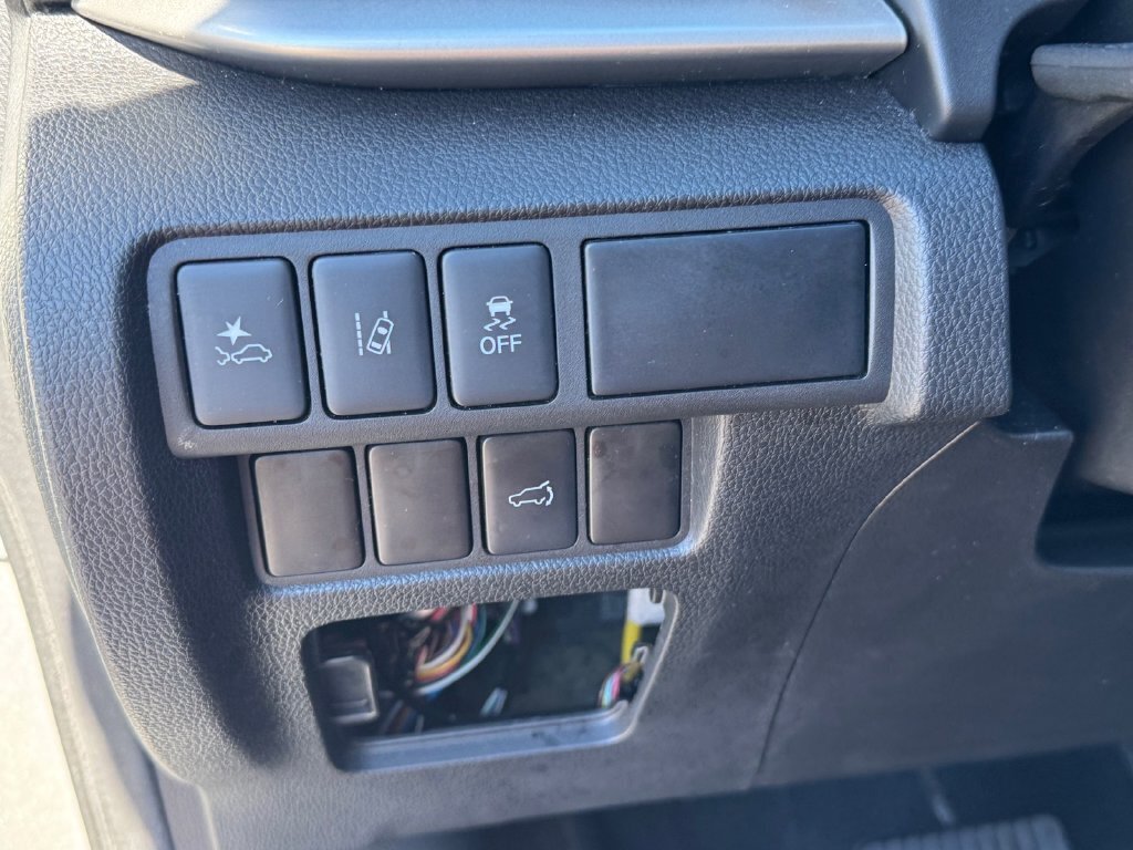 Used 2025 Mitsubishi Eclipse Cross SE AWD/4WD image 23
