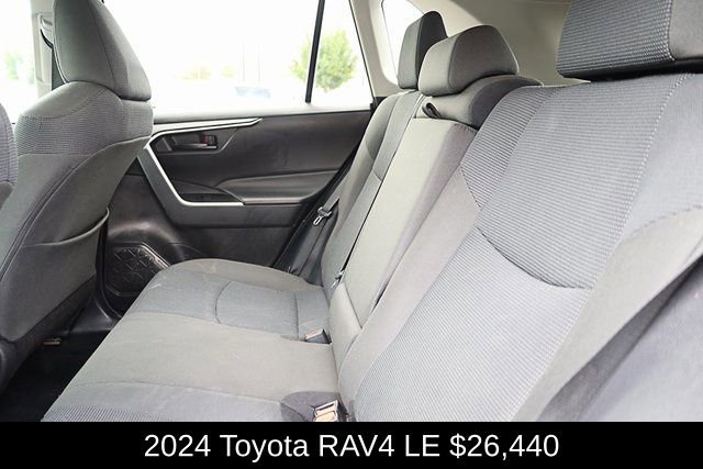 Used 2024 Toyota RAV4 LE image 18