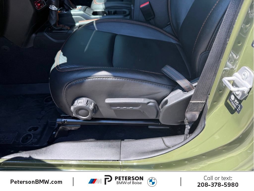 Used 2023 Jeep Gladiator Mojave w/ Cold Weather Group AWD/4WD image 21