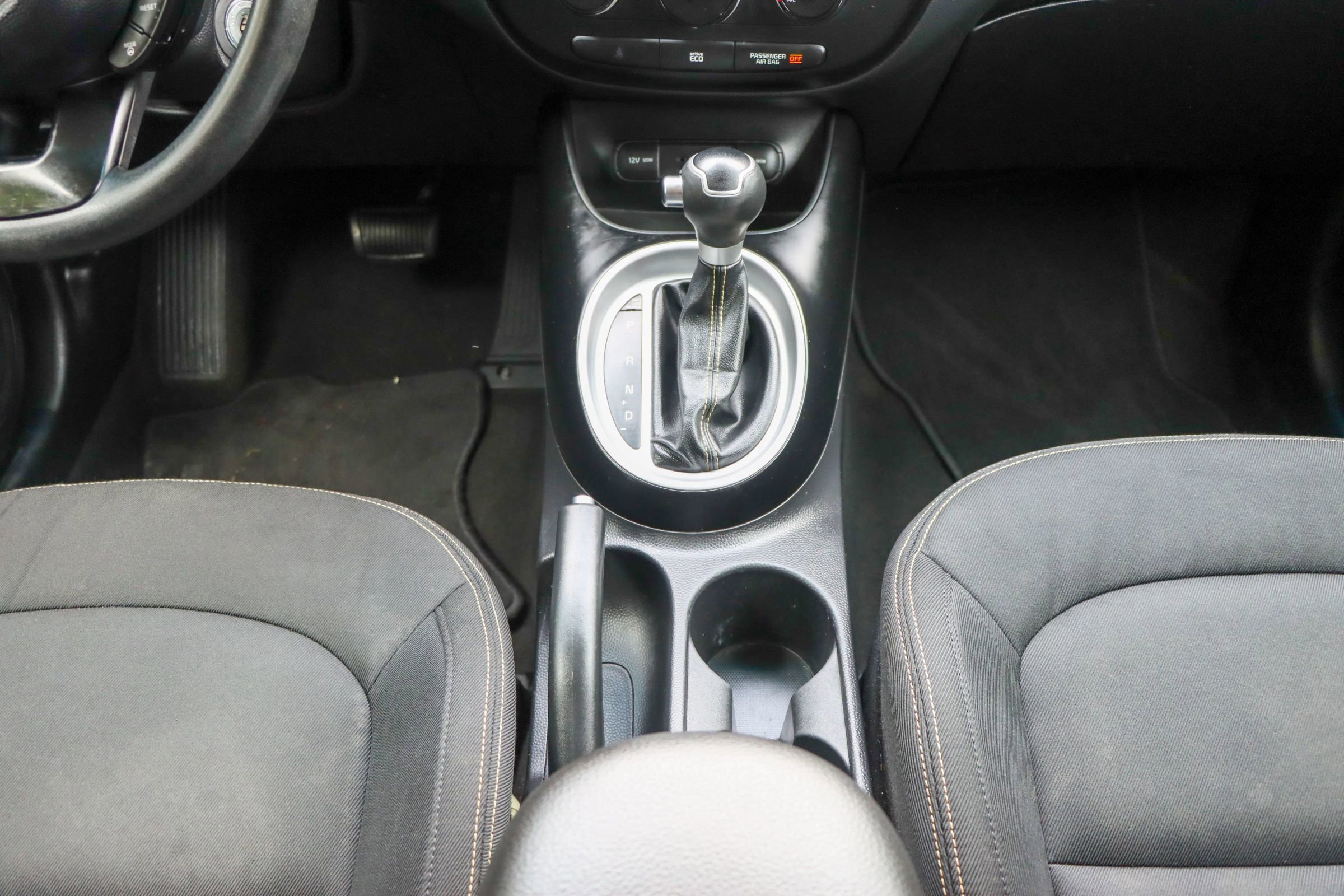 Used 2015 Kia Soul + image 25