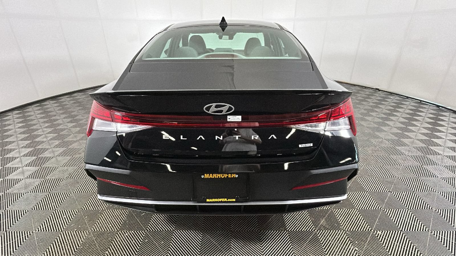 Certified 2025 Hyundai Elantra SEL FWD image 4