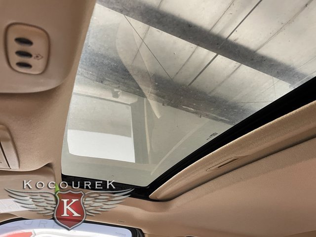 Used 2015 Ford F250 Lariat w/ Lariat Ultimate Package image 19