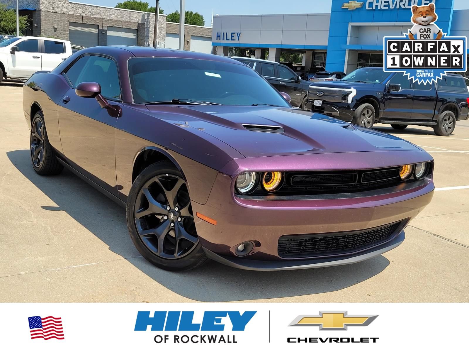 Used 2020 Dodge Challenger SXT w/ Blacktop Package RWD 360° Tour