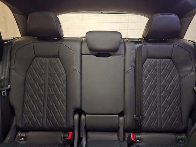 New 2026 Audi SQ5 Premium Plus image 22
