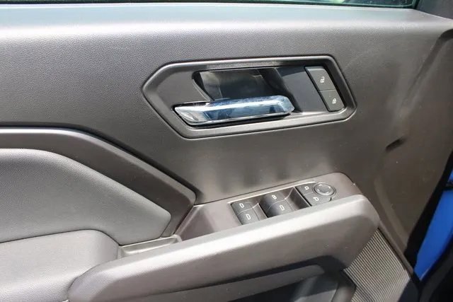 New 2025 GMC Canyon Elevation w/ Convenience Package image 13