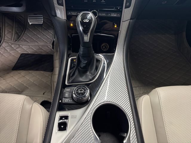 Used 2017 INFINITI Q60 Red Sport 400 image 14