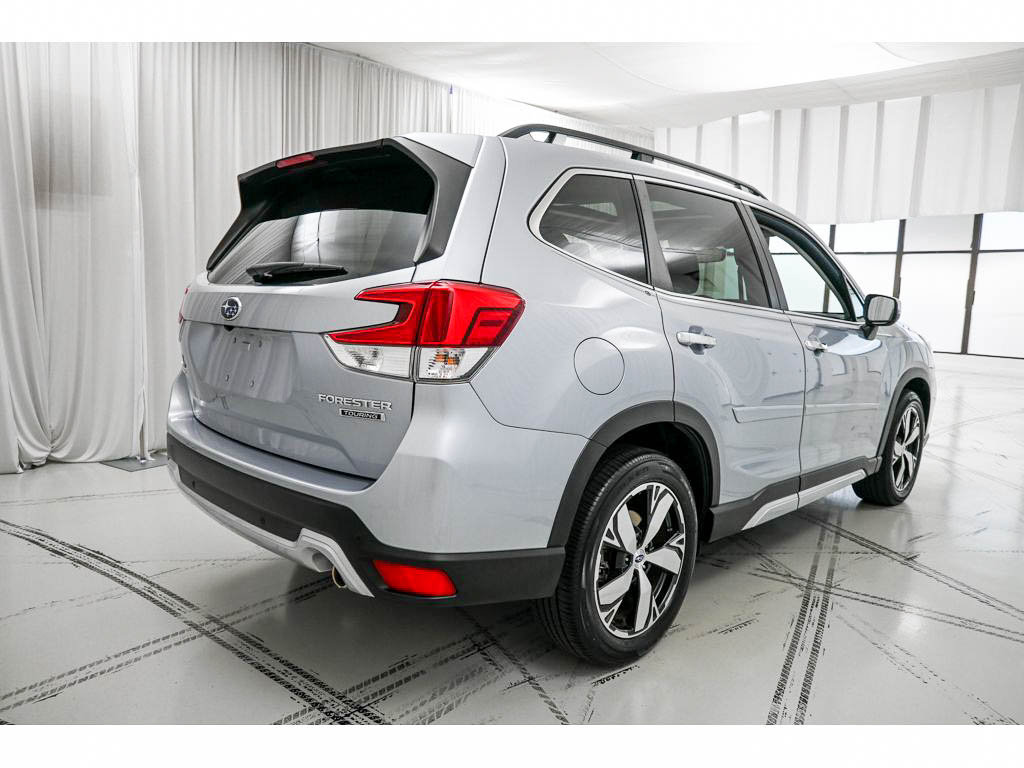 Used 2019 Subaru Forester Touring AWD/4WD image 7