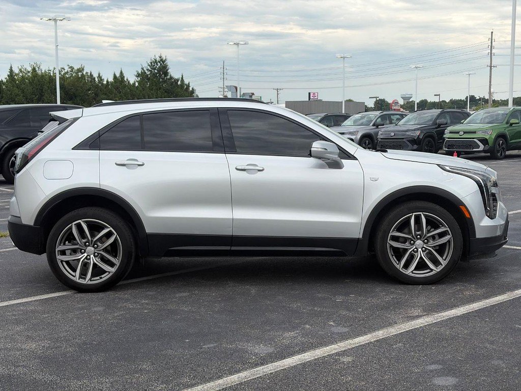 Used 2022 Cadillac XT4 Sport AWD/4WD image 4