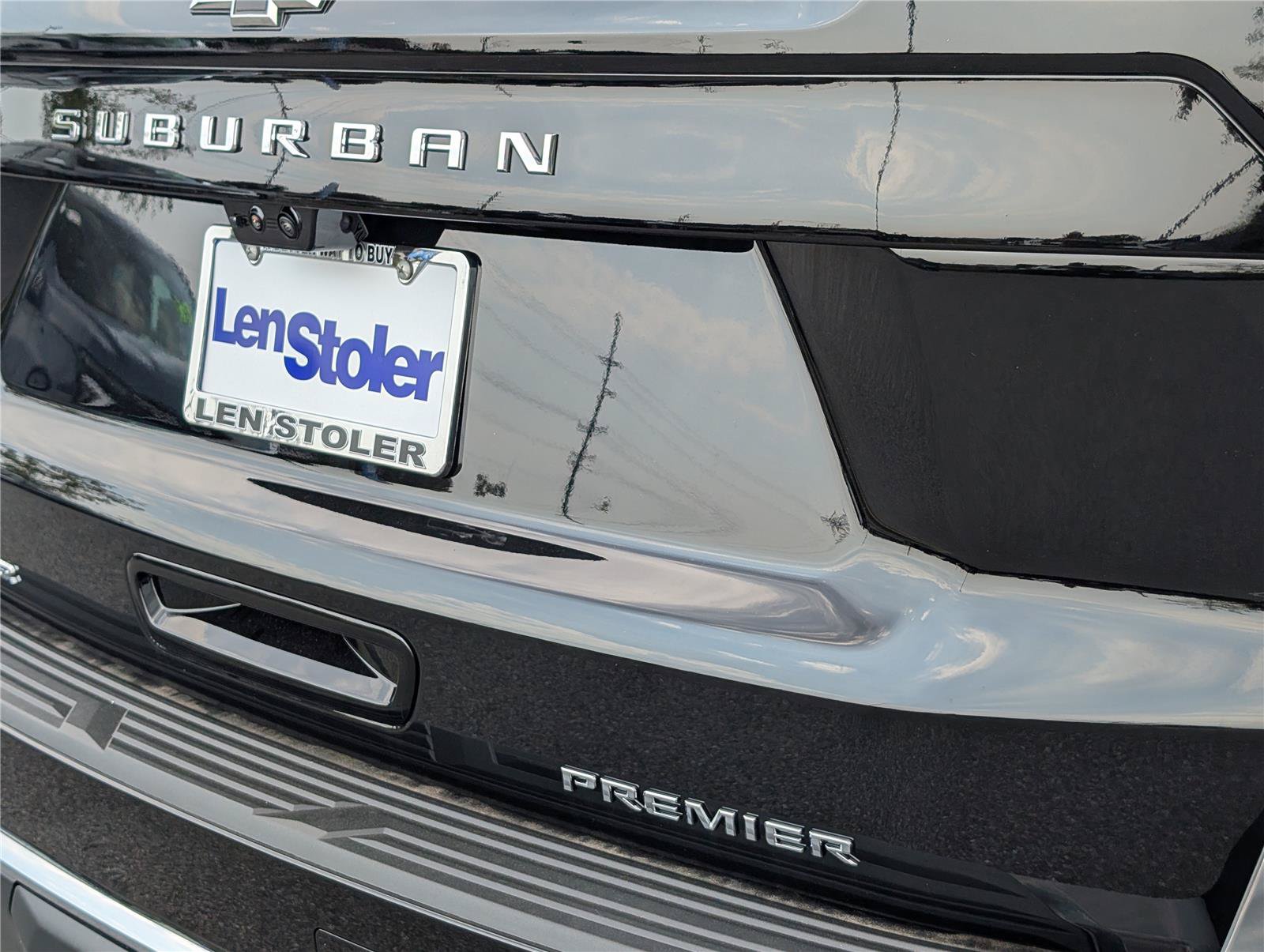 New 2026 Chevrolet Suburban Premier AWD/4WD image 6