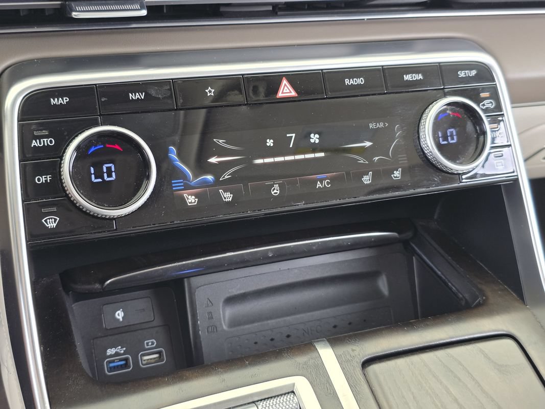Used 2021 Genesis GV80 3.5T w/ Prestige Package 07 AWD/4WD image 17