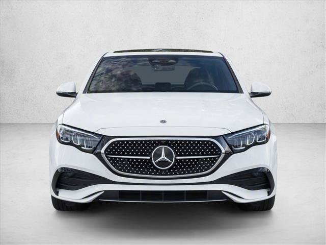 Used 2025 Mercedes-Benz E 350 Sedan image 2