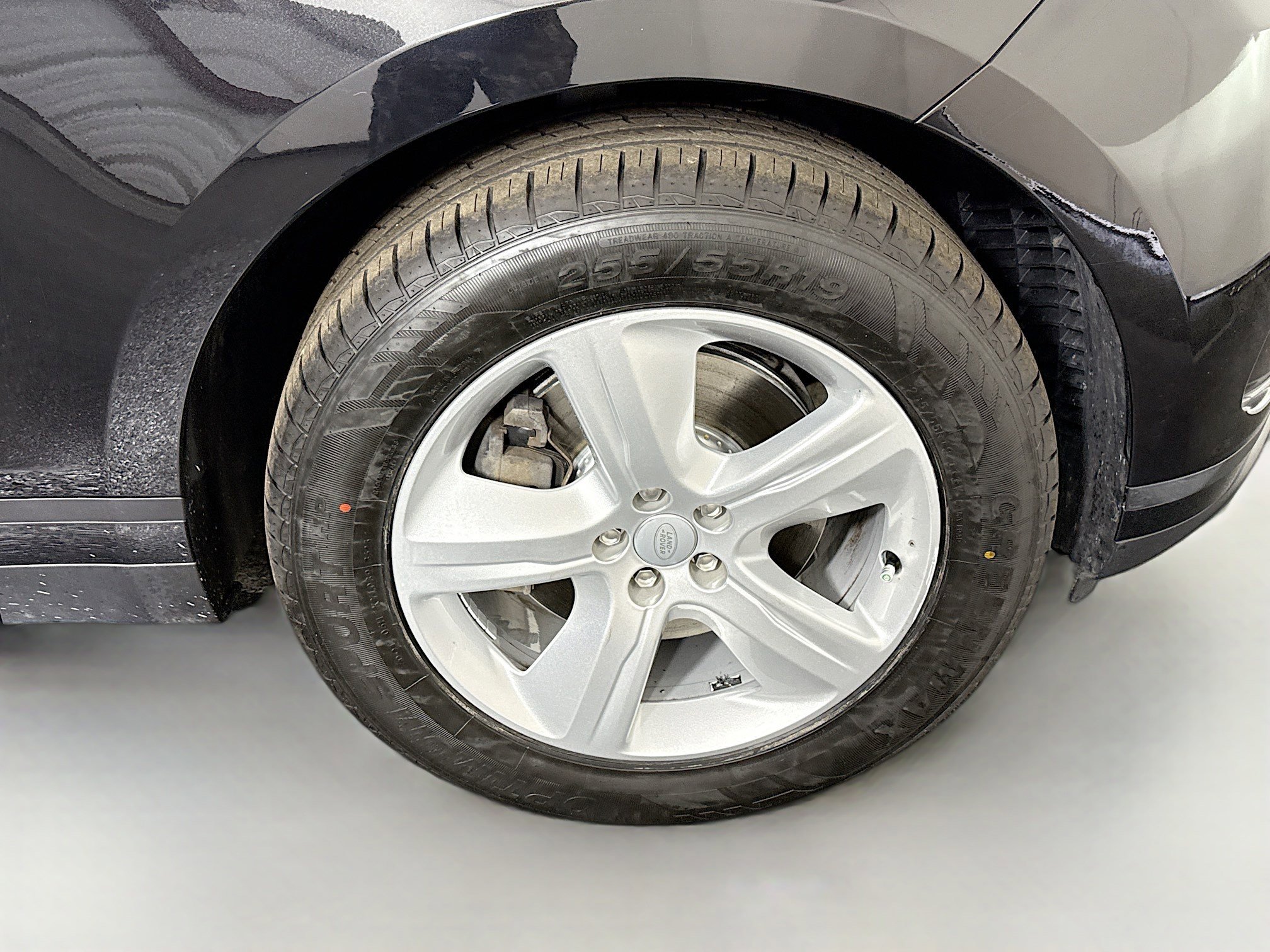 Used 2022 Land Rover Range Rover Velar S image 32