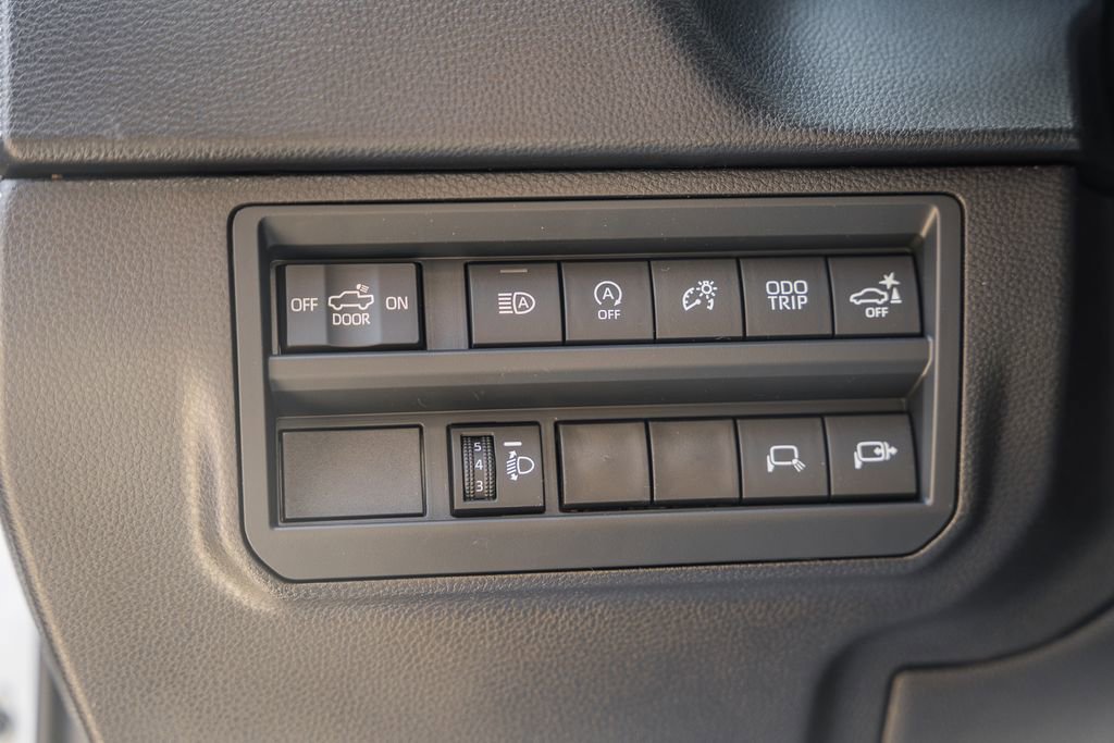 New 2026 Toyota Tundra SR5 image 40