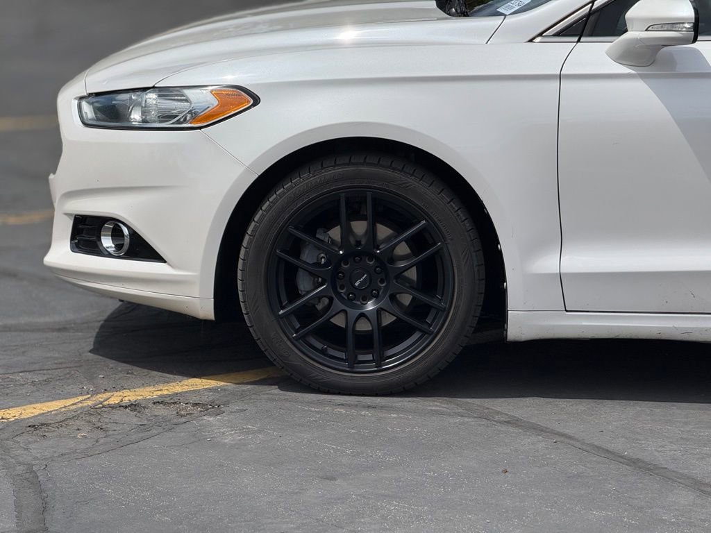 Used 2013 Ford Fusion Titanium w/ Titanium Driver Assist Pkg FWD image 8