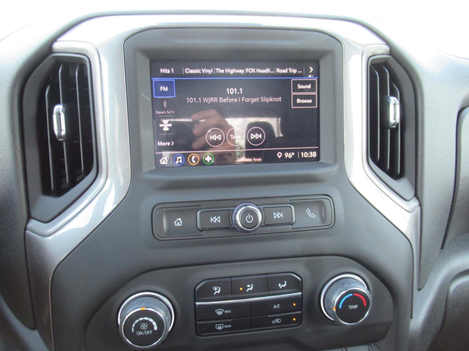 Used 2024 Chevrolet Silverado 1500 Custom Trail Boss w/ LPO, Dark Essentials Package AWD/4WD image 27