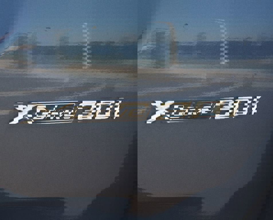 Used 2021 BMW X3 xDrive30i w/ Premium Package image 22