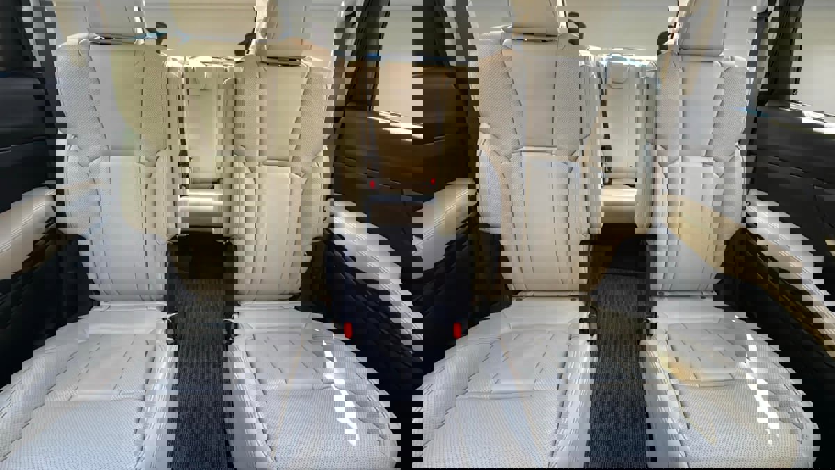 Used 2022 Subaru Ascent Limited image 15