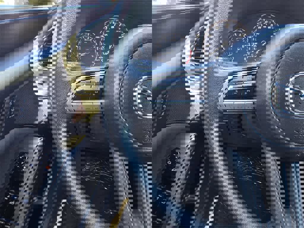 Used 2021 MAZDA MAZDA3 s image 19