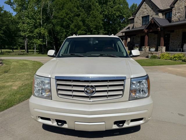 Used 2005 Cadillac Escalade ESV AWD image 7