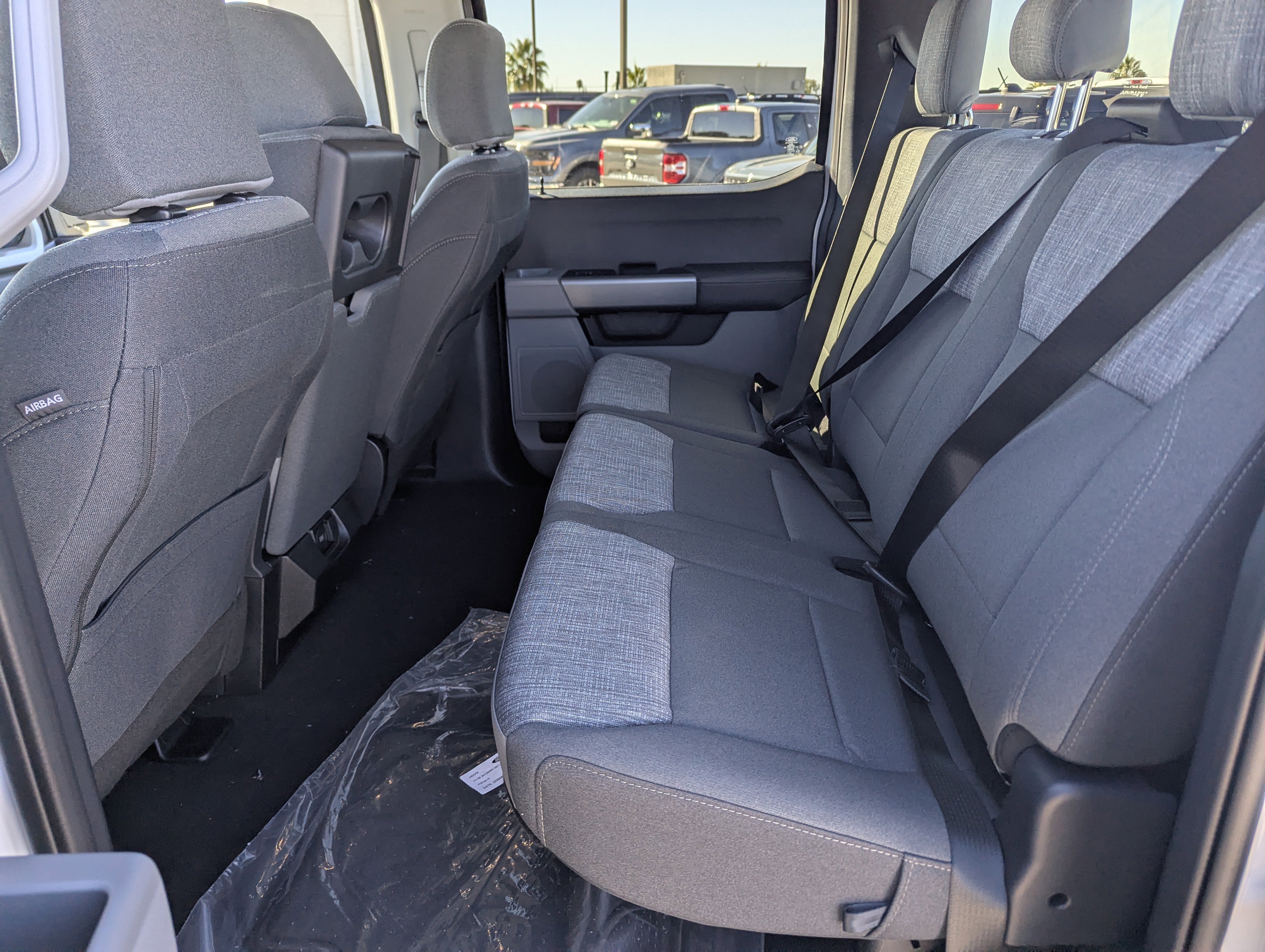 New 2026 Ford F250 XLT w/ FX4 Off-Road Package image 9