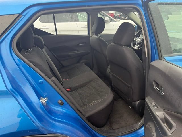 Used 2021 Nissan Kicks SV FWD image 9
