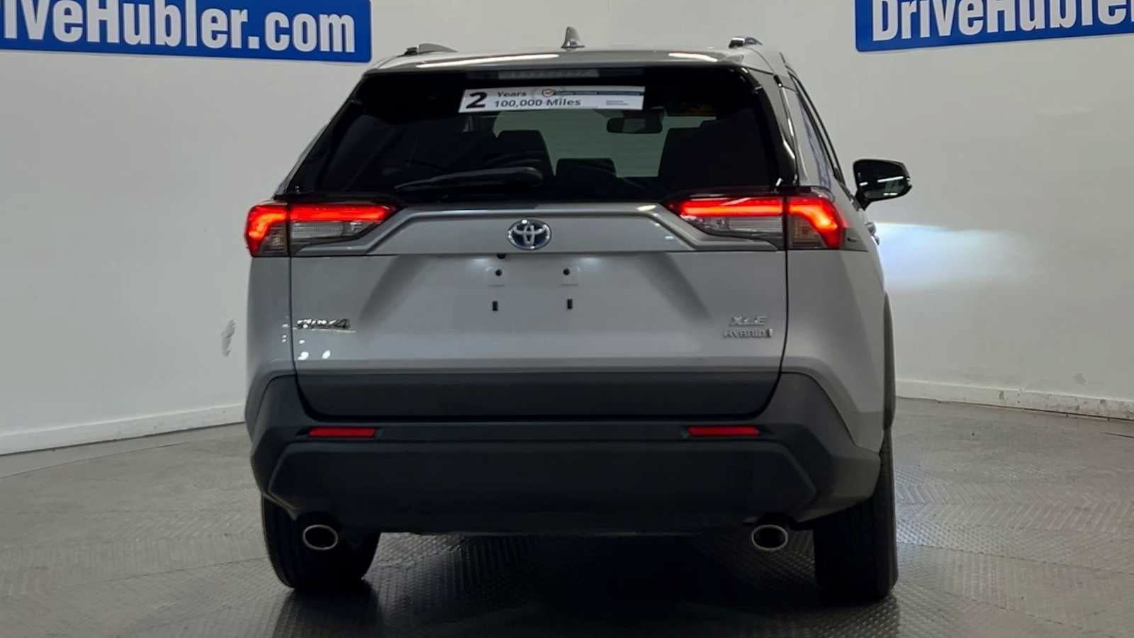 Used 2023 Toyota RAV4 XLE w/ Convenience Package AWD/4WD image 7