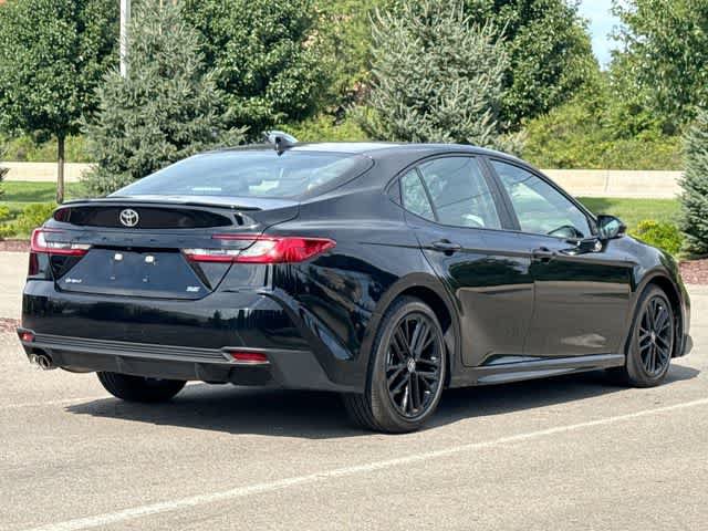 Used 2026 Toyota Camry SE FWD image 23