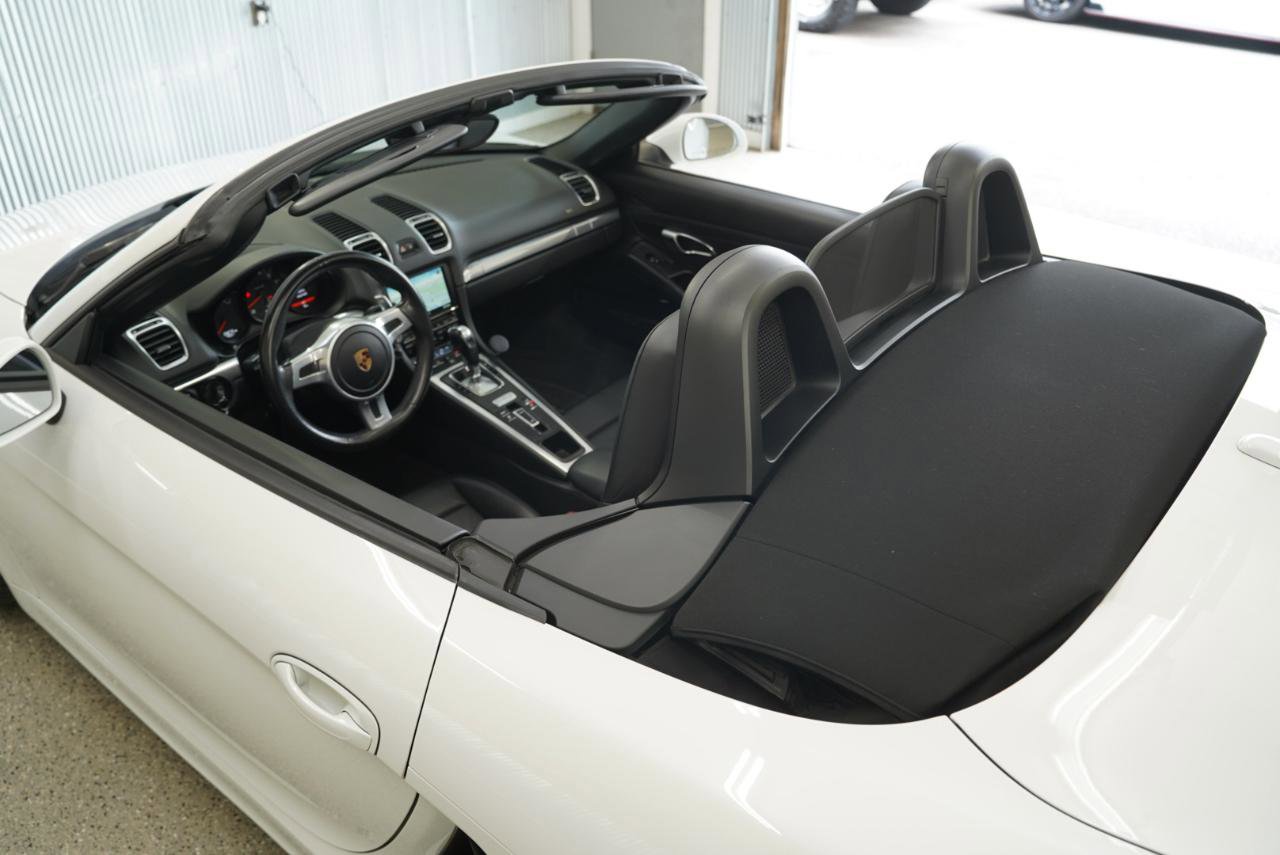 Used 2016 Porsche Boxster RWD image 34