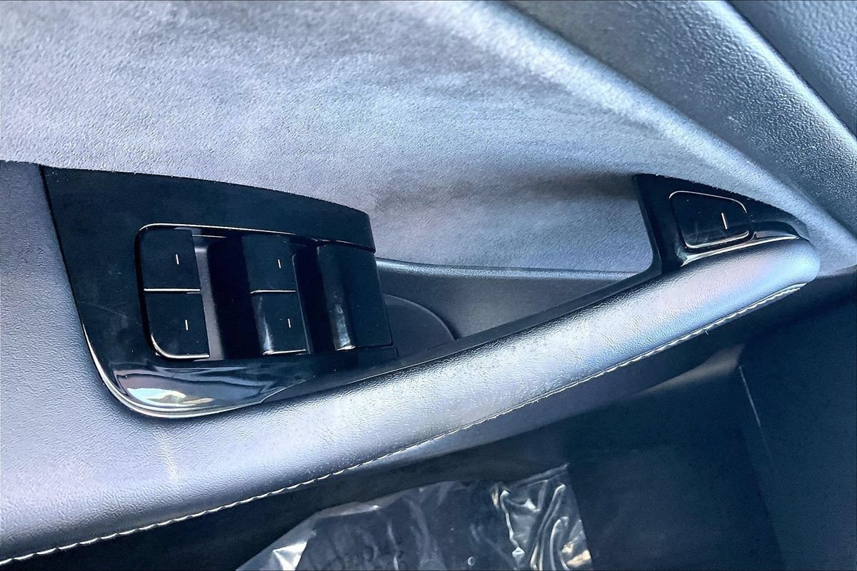 Used 2020 Tesla Model 3 Standard Range Plus RWD image 19