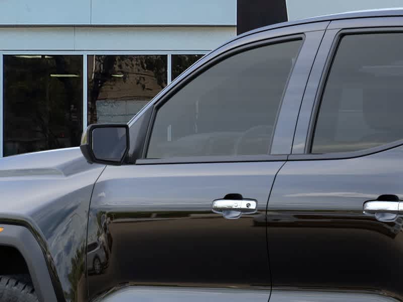New 2026 GMC Canyon Denali AWD/4WD image 12