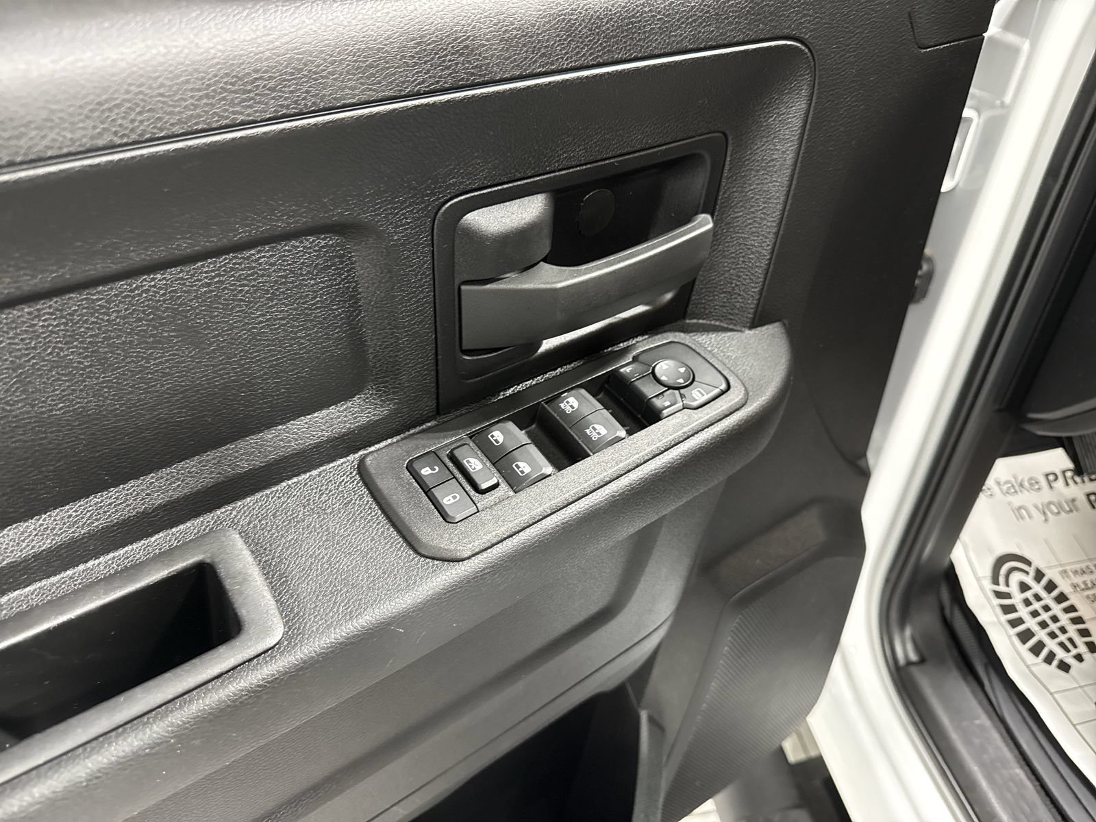 Used 2025 RAM 3500 Tradesman AWD/4WD image 24