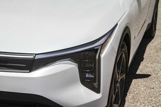 Certified 2025 Kia K4 FWD image 5