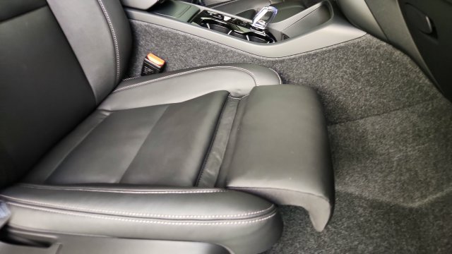 New 2026 Volvo XC40 B5 Plus w/ Climate Package AWD/4WD image 35