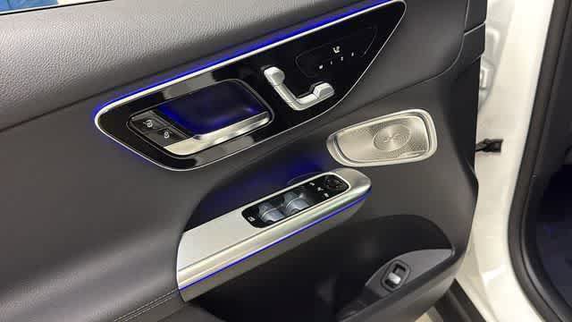 Certified 2026 Mercedes-Benz GLC 300 4MATIC image 17
