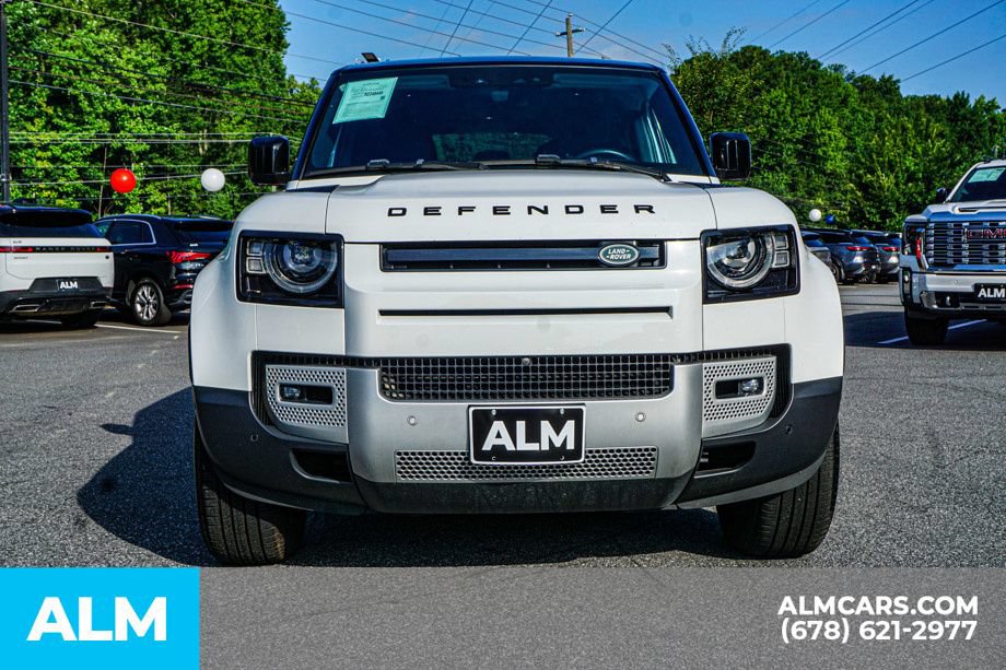 Used 2024 Land Rover Defender 110 S AWD/4WD image 9