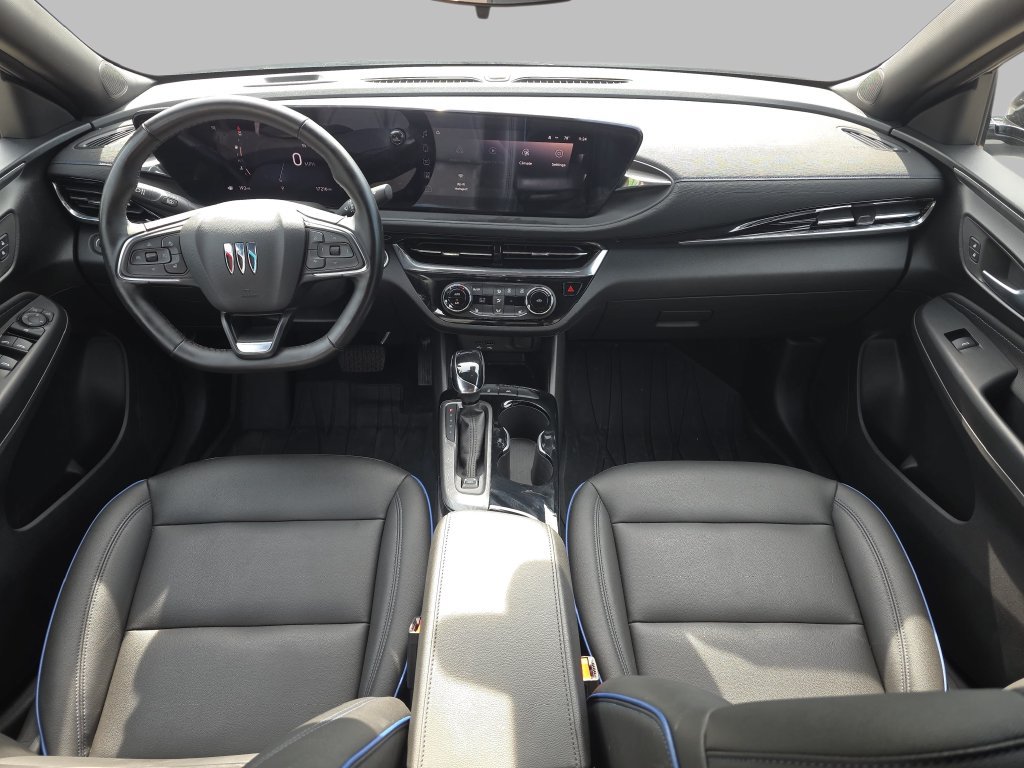 Certified 2024 Buick Envista Sport Touring w/ Convenience I Package FWD image 11
