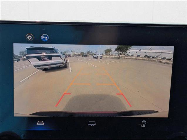 New 2025 Chevrolet Colorado LT image 14