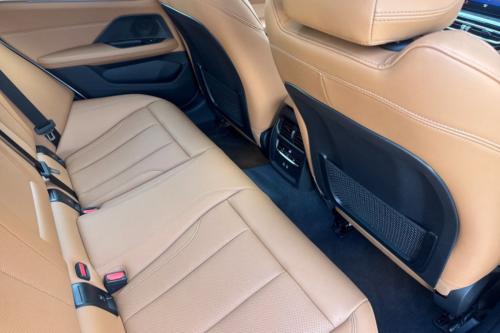 Certified 2023 BMW i4 eDrive35 w/ Premium Package RWD image 30