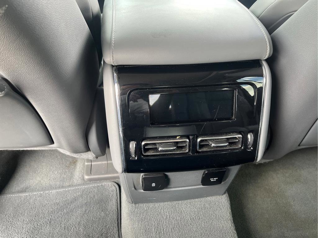 Used 2020 Lincoln Aviator Reserve w/ Equipment Group 202A image 15