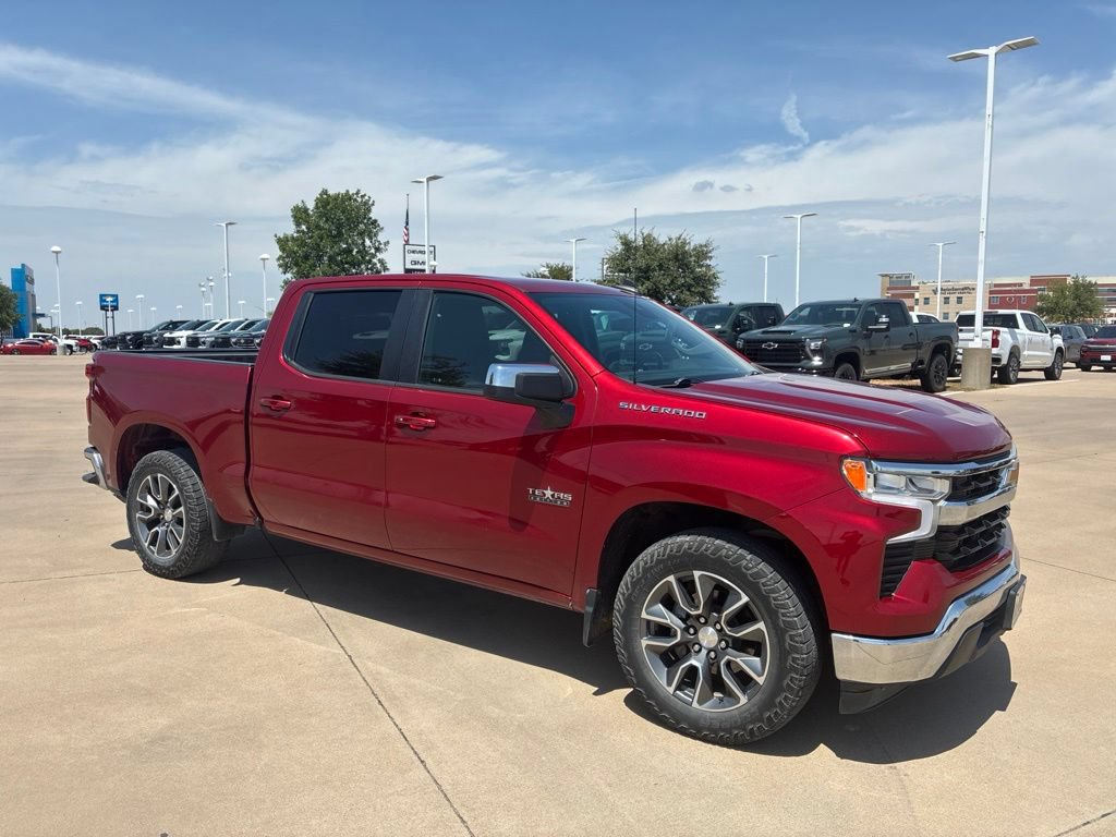 Used 2022 Chevrolet Silverado 1500 LT w/ Texas Edition Plus RWD image 5