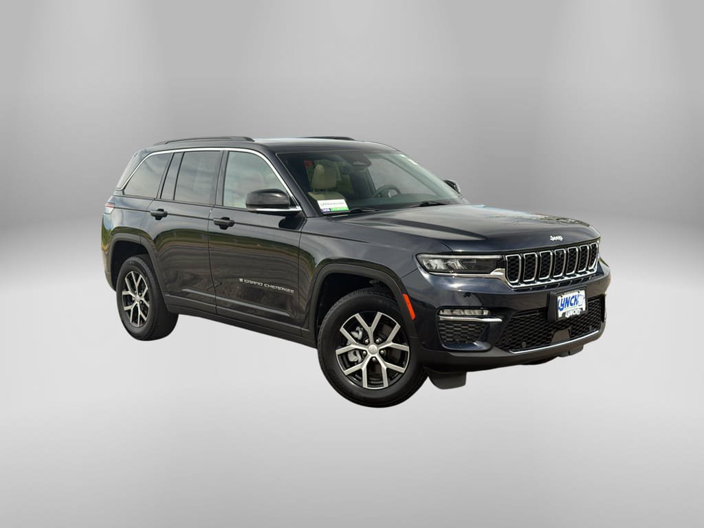 Used 2024 Jeep Grand Cherokee Limited w/ Luxury Tech Group II AWD/4WD image 5